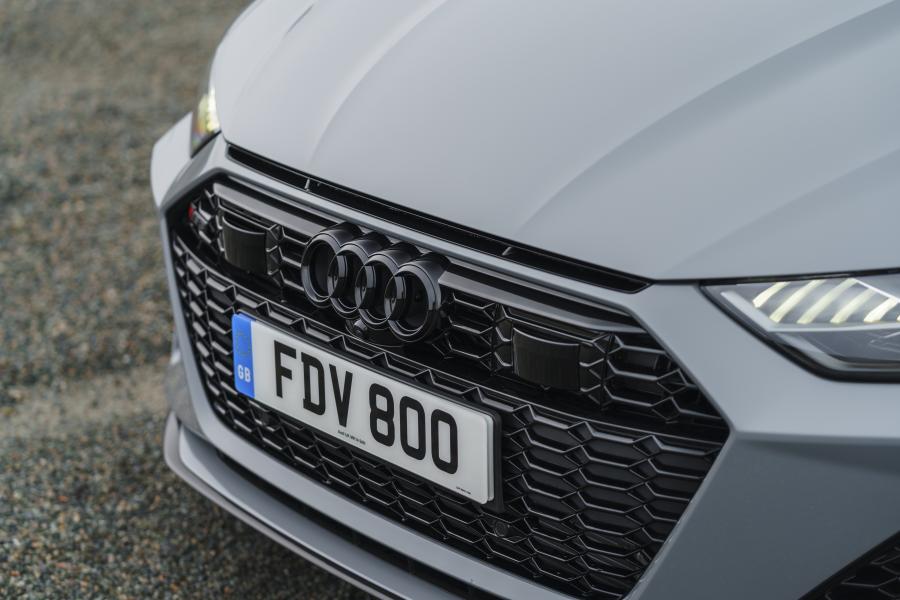 Детали экстерьера Audi RS6 Avant (C8) 2020 года  (UK) (фото 83 из 150)